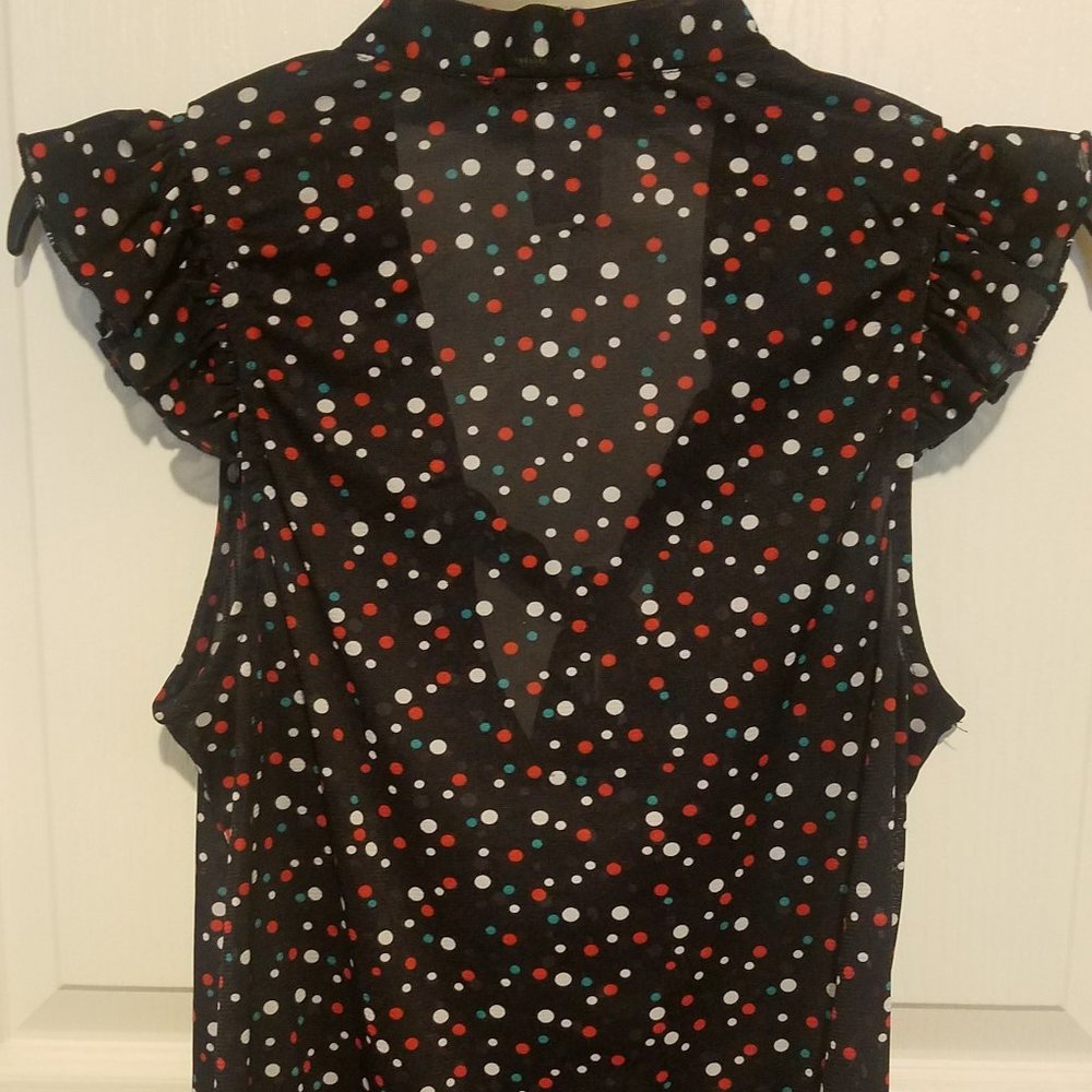 Top - Picture 4 of 5